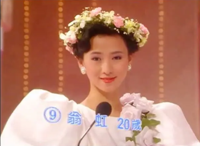 7位“一脫成名”的女星，有人成一線有人嫁豪門，有人成“癲王”