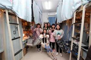 女生宿舍(女生宿舍中會發生的4件事，有笑有淚，學姐：滿滿都是回憶)