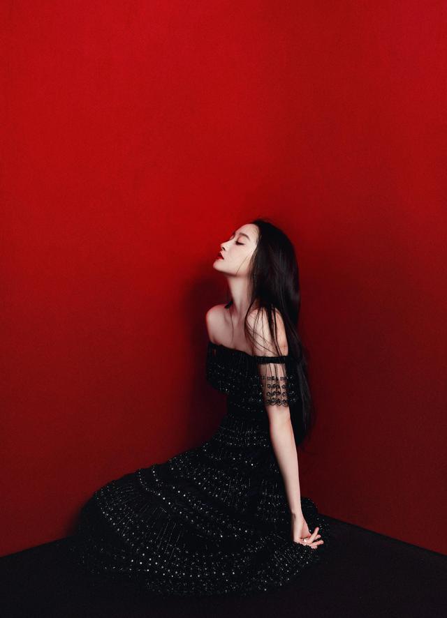 八位美女寫真，風姿綽約小天仙，驚鴻一瞥清流溪，有你喜歡的嗎？