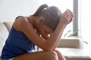 男人雞扒叉入美女尿道(女性出現同房痛，深扒5個關鍵因素，這幾種情況需要就醫診療)