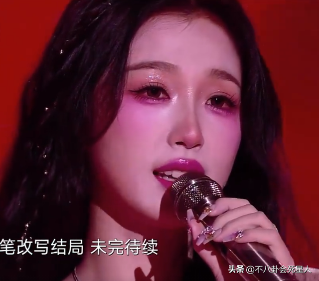 26位女星跨年斗艷：楊冪短裙裹貂，娜扎緊身亮片，個(gè)個(gè)出狠招