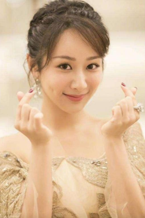 娛樂圈10大美女！個個顏值高氣質好，你更喜歡哪位呢