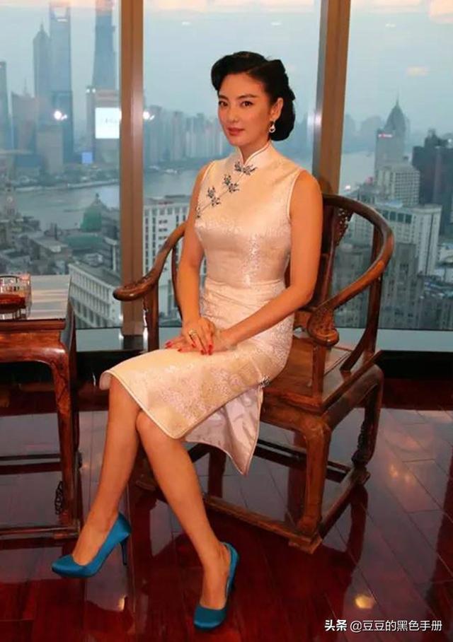 旗袍如照妖鏡，看看這17位女星，誰最驚艷，誰像偷穿大人衣服？