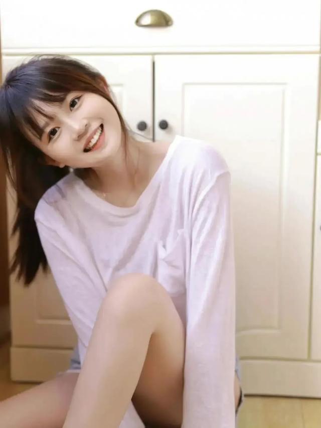 美女寫真圖片，秀色空絕世，馨香為誰傳？