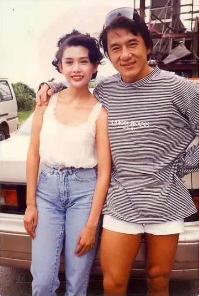 7位“一脫成名”的女星，有人成一線有人嫁豪門，有人成“癲王”