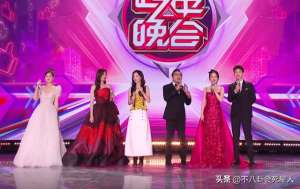 女明星照片(26位女星跨年斗艷：楊冪短裙裹貂，娜扎緊身亮片，個個出狠招)