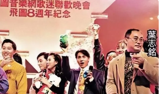 7位“一脫成名”的女星，有人成一線有人嫁豪門，有人成“癲王”
