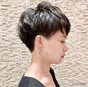 女生頭型(立體層次、波波頭、狼尾、鎖骨燙，你的發型選對了嗎)
