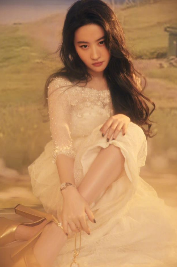 娛樂圈10大美女！個個顏值高氣質好，你更喜歡哪位呢