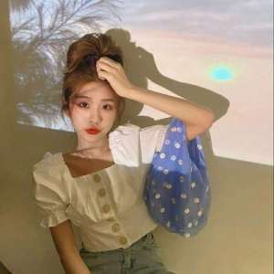女生網名可愛(閃耀好聽的微信名女生可愛充滿戲劇性色彩-可愛點)