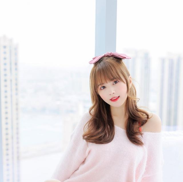 甜美好看的可愛美女