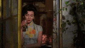 旗袍如照妖鏡，看看這17位女星，誰最驚艷，誰像偷穿大人衣服？
