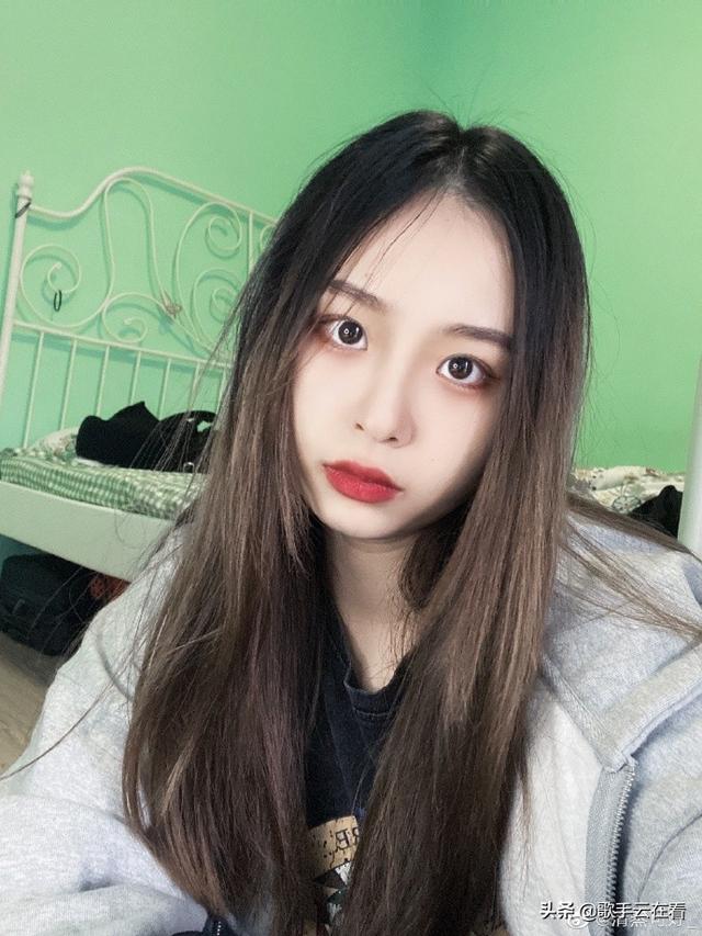 99年溫州美女小姐姐迷人美照欣賞，好可愛啊