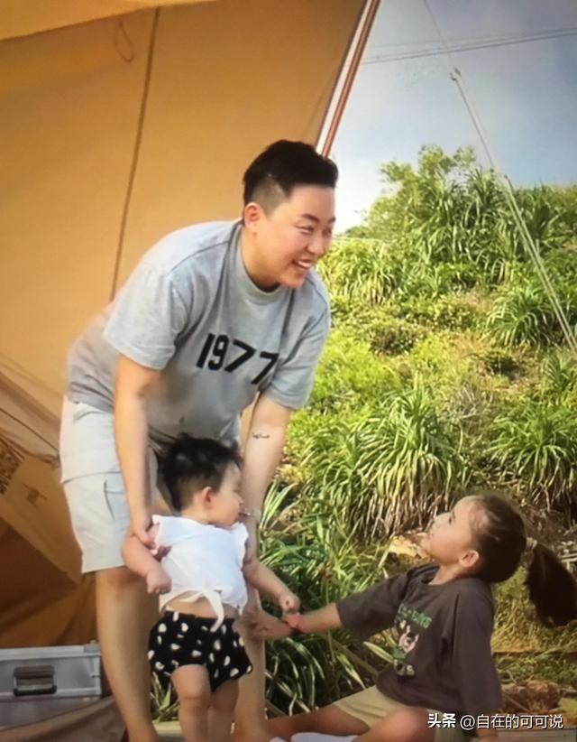 落入凡間的美麗小精靈Doris是被期待被愛著的幸運女孩