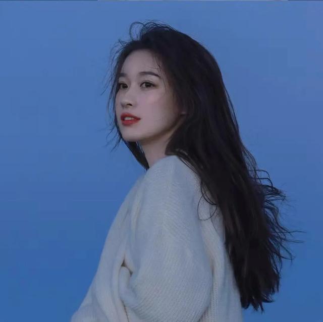 溫柔至頂的女生頭像-超高清