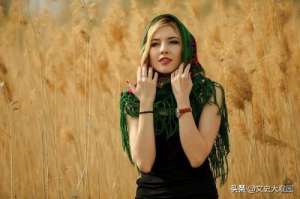 烏克蘭美女多少錢一晚(烏克蘭富人區美女的生活有多奢侈？看看她們吃的就知道了)