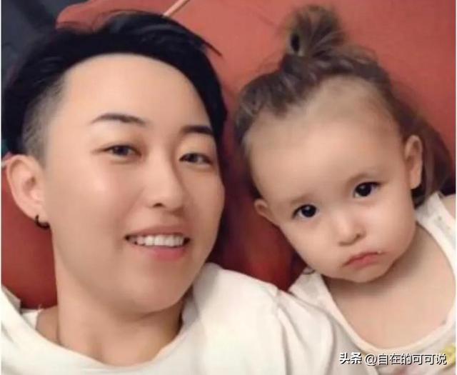 落入凡間的美麗小精靈Doris是被期待被愛著的幸運女孩