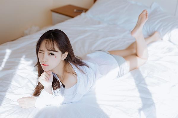 高清美女寫真合集，誘惑動人