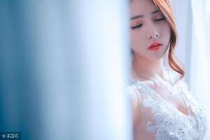美女總裁的全能兵王(小說：同事母親重病，因交不起治療費要被醫生趕出醫院，小伙怒了)