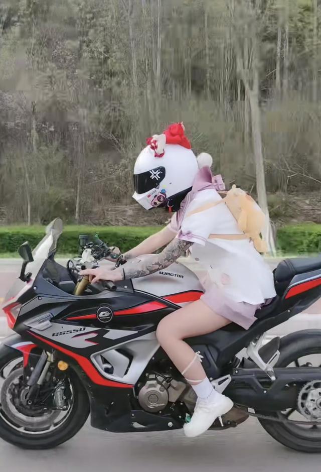 又有美女網紅騎手車禍去世！現場一片狼藉好慘烈，生前不聽人勸阻