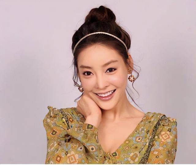 突發!韓國女星鄭彩率在家中身亡,韓娛近20年內已有21位女星自殺
