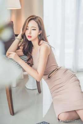 性感美女(艷壓群芳的性感美女)