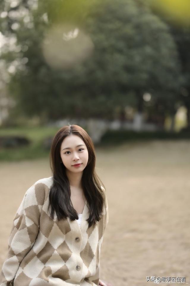99年溫州美女小姐姐迷人美照欣賞，好可愛啊