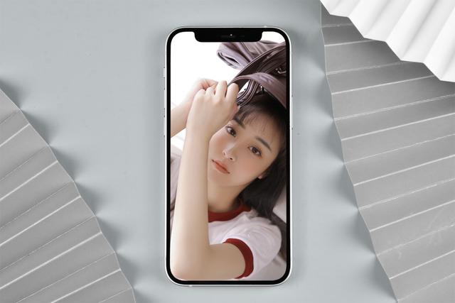 高清美女壁紙｜因?yàn)槟悖业男呐K總是忙個(gè)不停