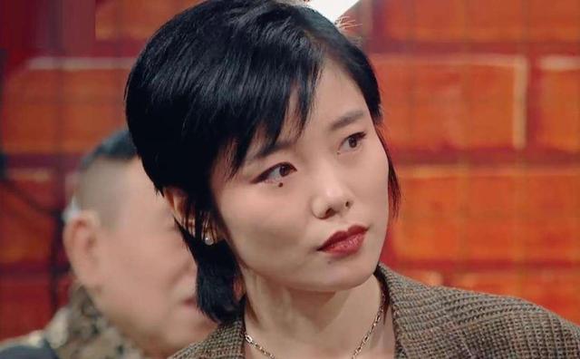 06超女罵戰剛結束，09快女又接踵而至，矛頭指向郁可唯