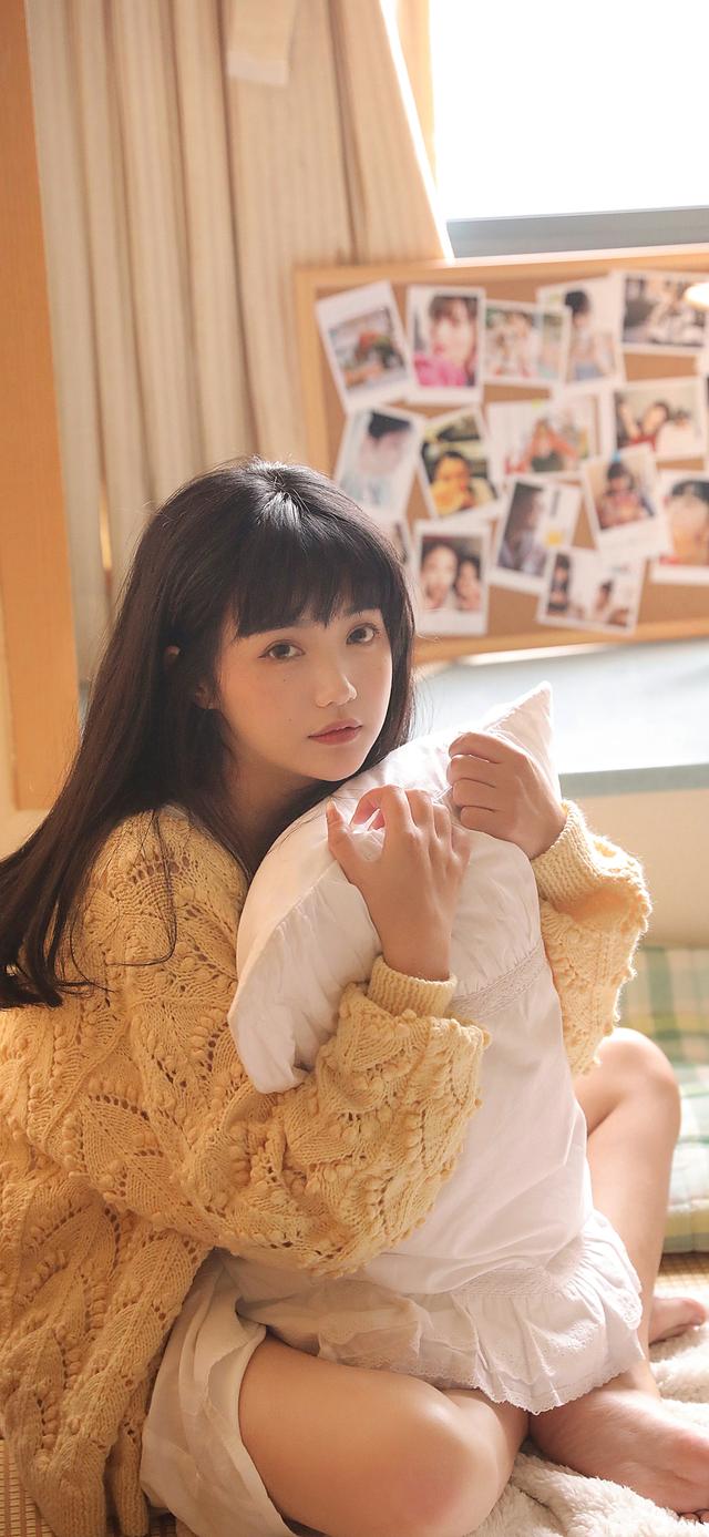 高清美女壁紙｜因?yàn)槟悖业男呐K總是忙個(gè)不停