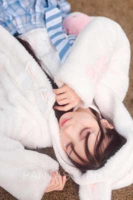 貓咪女孩(美女寫真‖喵～可愛女孩)
