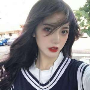 傷感女生頭像(最新微信頭像女生傷感憂郁)