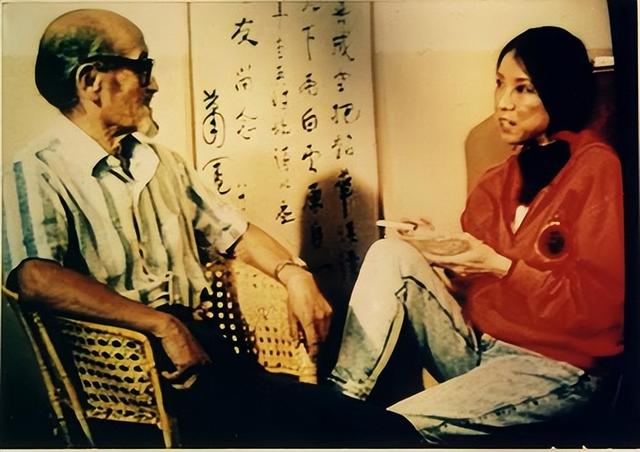 三毛:1次求婚被拒,2任丈夫死亡,3個想嫁的男人,4次自殺