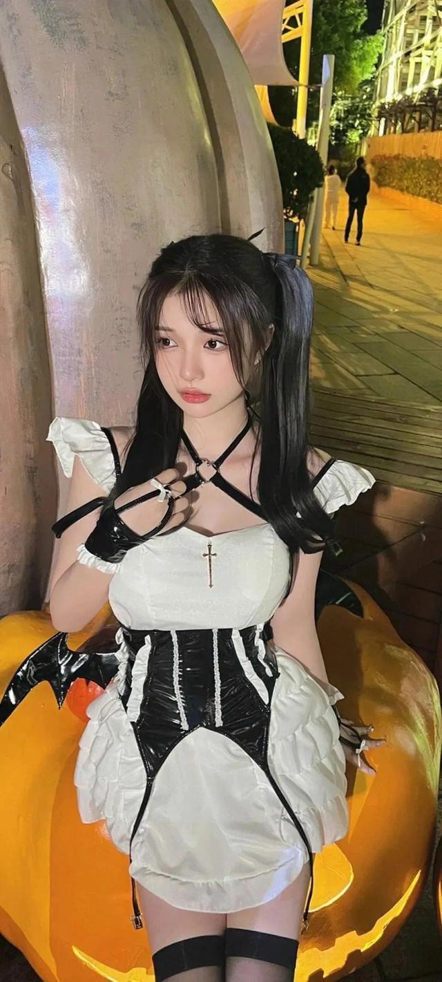 極品超清美女圖，值得收藏