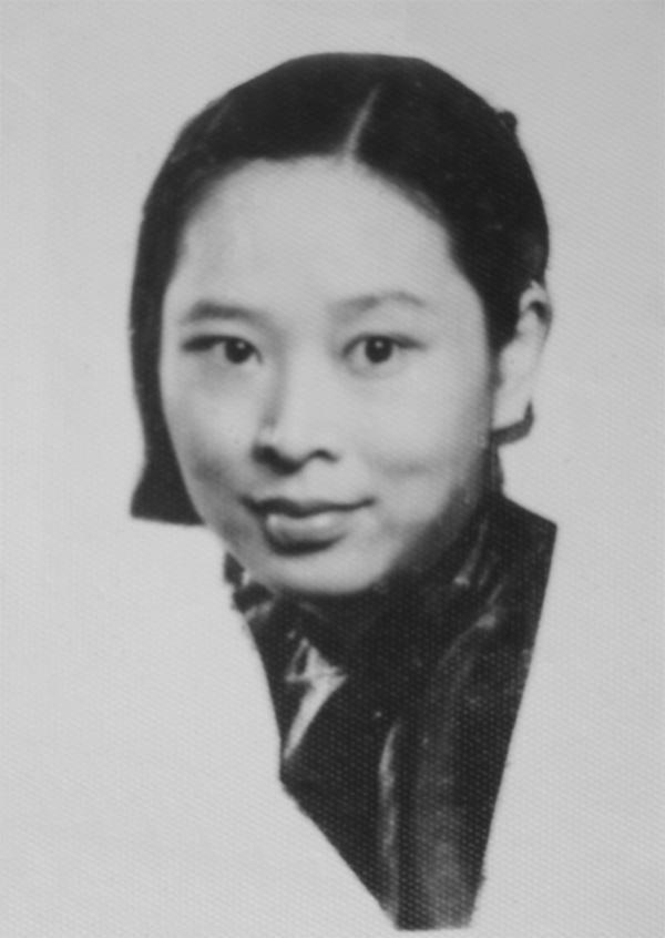 黃埔軍校最美女兵,給兩位正國級當過秘書,丈夫也是正國級