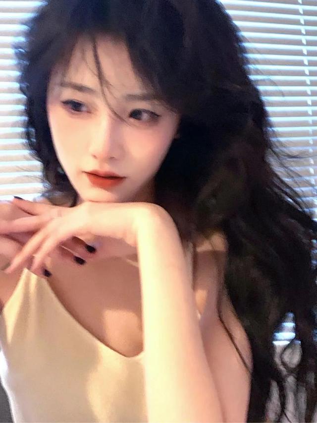 性感高顏值美女11