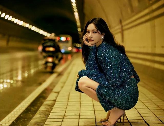 “素顏無人識”的8位女星，熒幕前絕美女神，卸妝后：大姐你哪位