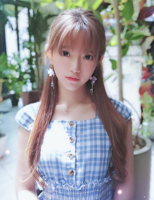 韓國第一美少女yurisaMG斗魚直播首秀 網友一致評論這顏值過關了