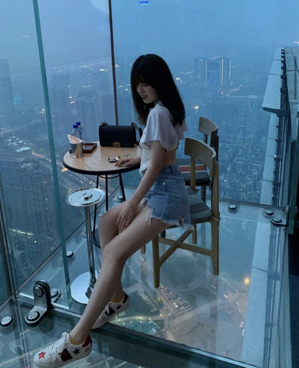 福利姬與反差婊