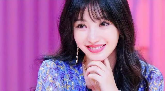 “素顏無人識”的8位女星，熒幕前絕美女神，卸妝后：大姐你哪位