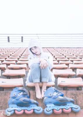 輪滑女孩(輪滑女孩的故事)