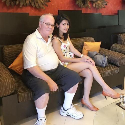 “美女窩”全世界很著名，歐美游客慕名而來(lái)，中國(guó)男人卻無(wú)法忍受