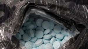 2歲女孩(美國2歲女孩疑似過量服用芬太尼：失去呼吸脈搏 警方將起訴家長)