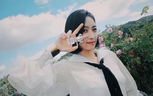 “素顏無人識”的8位女星，熒幕前絕美女神，卸妝后：大姐你哪位