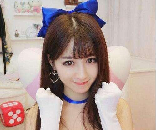 女朋友為何那么愛買買買?誰來拯救深陷消費主義陷阱的少女?