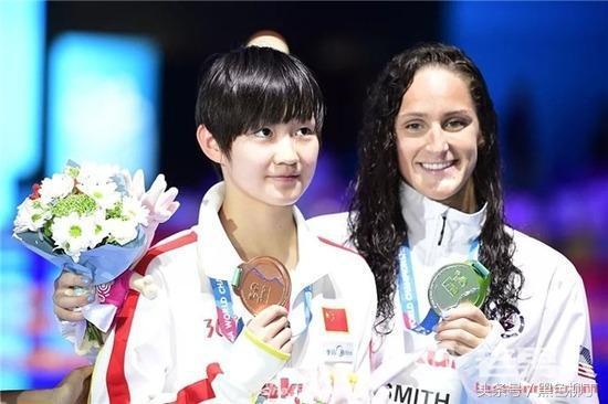 堪比葉詩文！中國游泳又一位天才美少女，年僅15歲的拿牌大戶