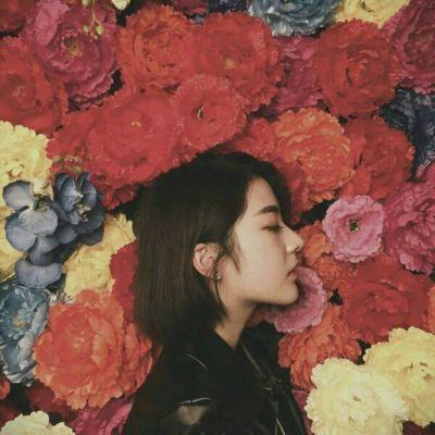最新唯美好看的女生微信頭像