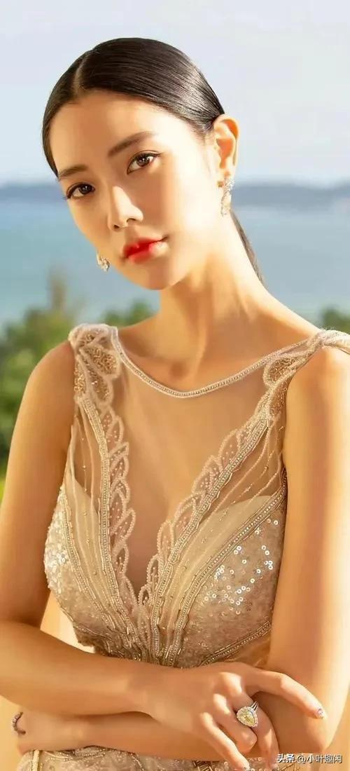 亞洲第一性感美女克拉拉，人間尤物，萬千宅男的夢中情人
