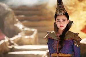 美女的jj(想知道生活中的JJ賈曉晨嗎？看完這些照片，你就知道了)