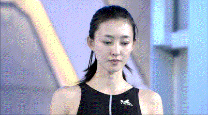 “素顏無人識”的8位女星，熒幕前絕美女神，卸妝后：大姐你哪位